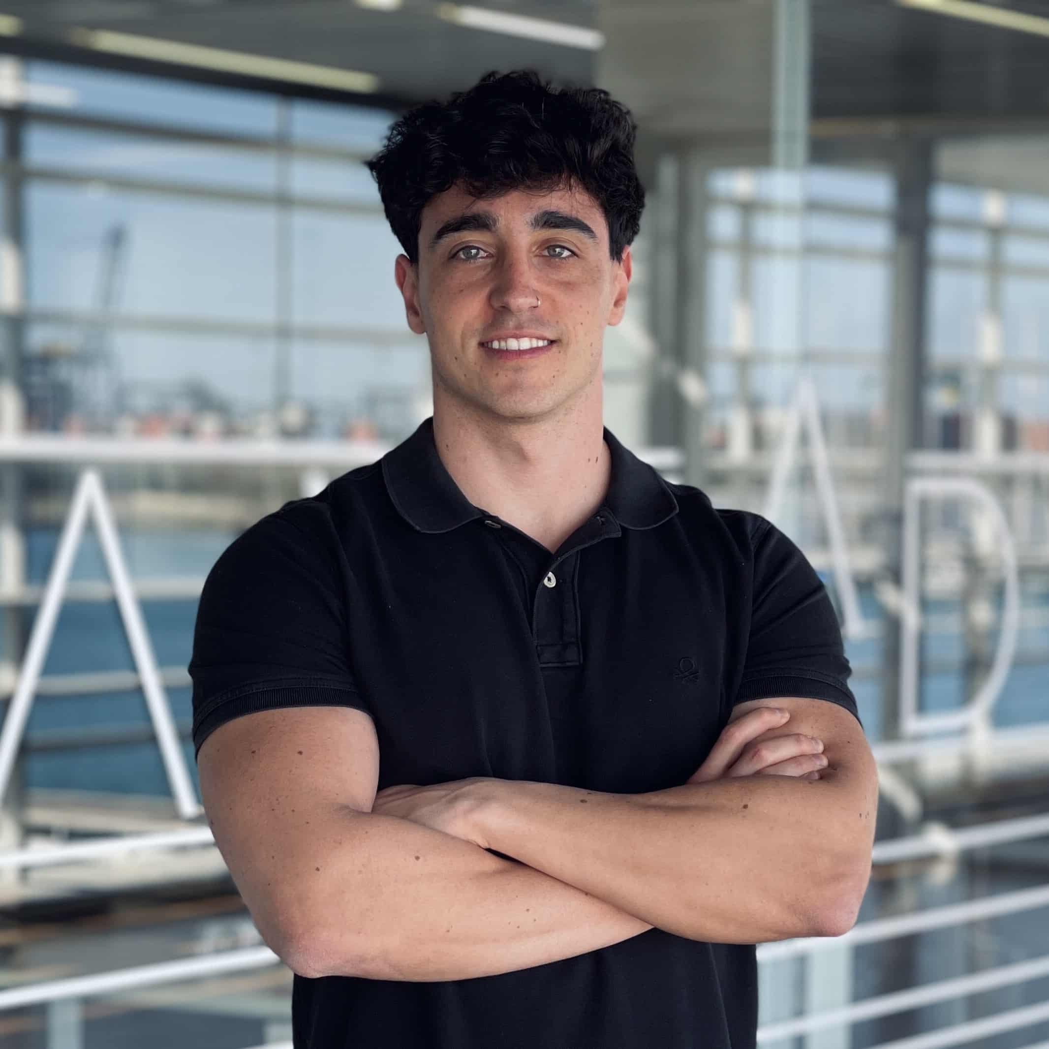 Manu Lorenzo, Co-founder